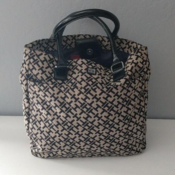 Tommy Hilfiger Tote - Picture 1 of 12